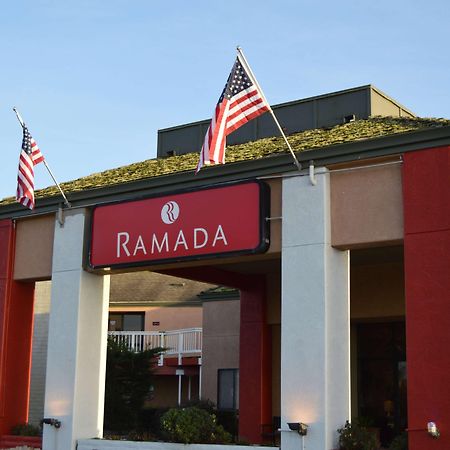 Hotel Ramada By Wyndham Arcata Exterior foto